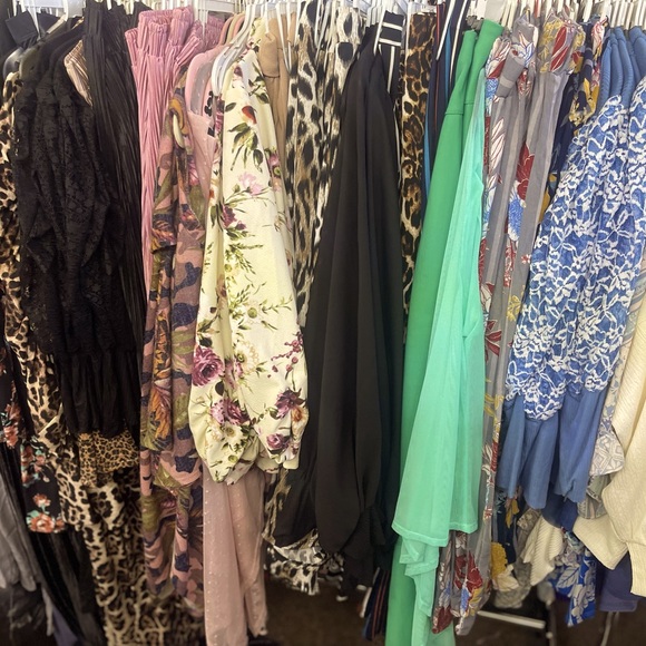 Random Plus Size Pulls NWT-NWOT - Picture 1 of 1